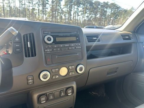 Used 2006 Honda Ridgeline RTL image 16