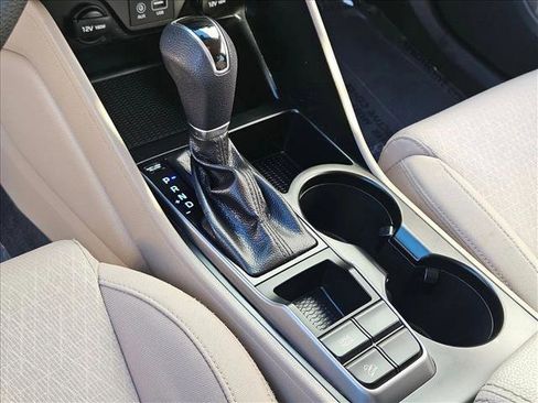 Used 2017 Hyundai Tucson SE image 12