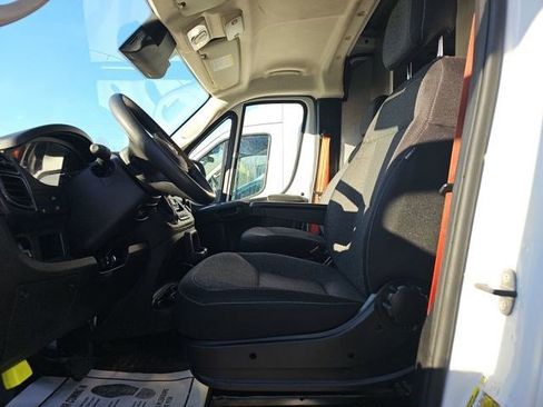 Used 2023 RAM ProMaster 3500 w/ Driver Convenience Group image 7
