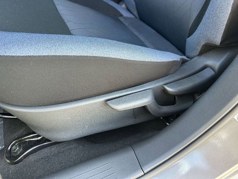 Used 2025 Nissan Versa SV w/ Trunk Package image 22