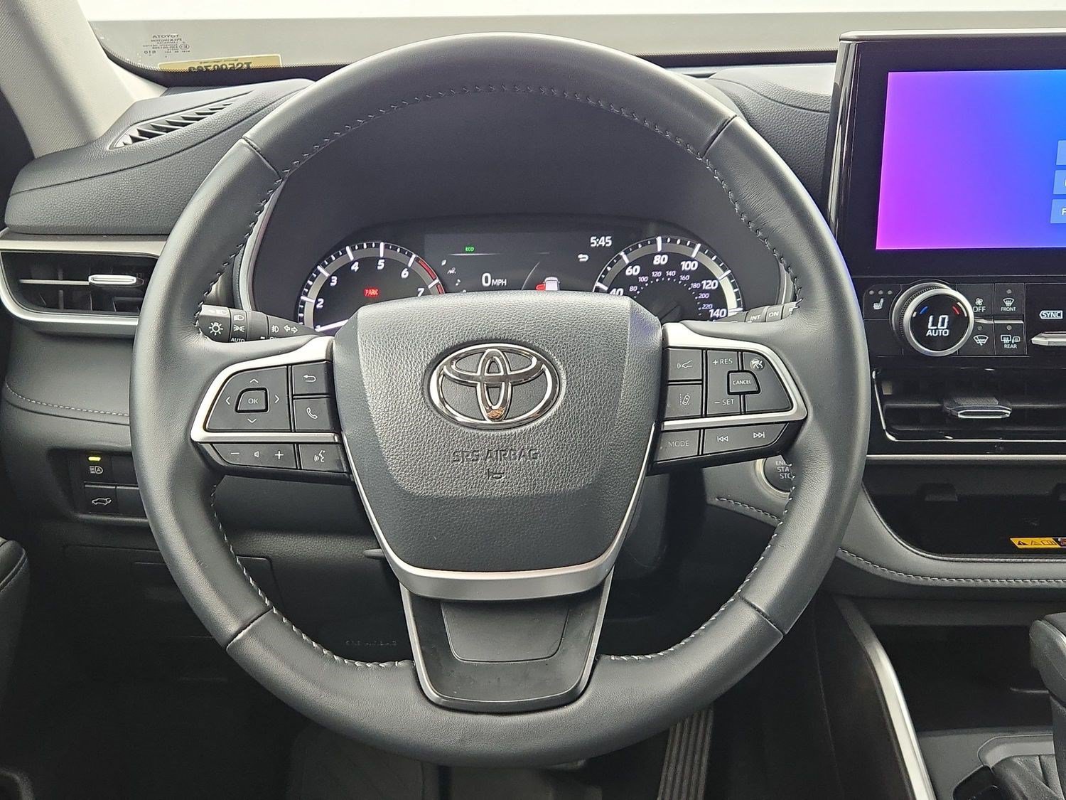 Certified 2026 Toyota Highlander XLE AWD/4WD image 13
