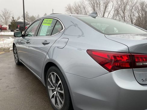 Used 2016 Acura TLX V6 SH-AWD w/ Technology Pkg image 5