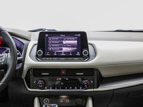 Used 2021 Nissan Rogue SL image 14