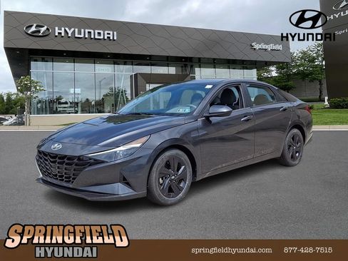Certified 2023 Hyundai Elantra SEL w/ Cargo Package FWD image 1