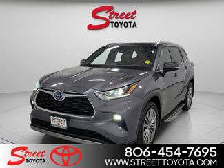 Certified 2022 Toyota Highlander Platinum video 1