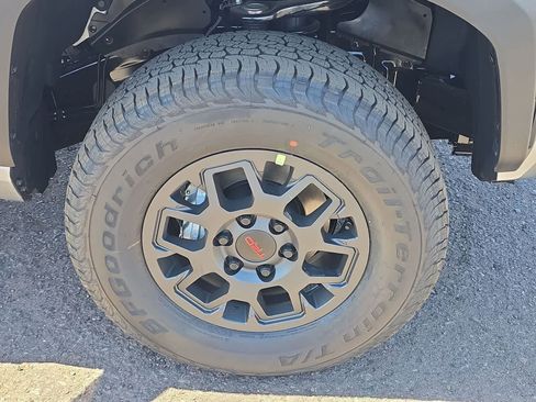 New 2026 Toyota Tacoma SR5 RWD image 10