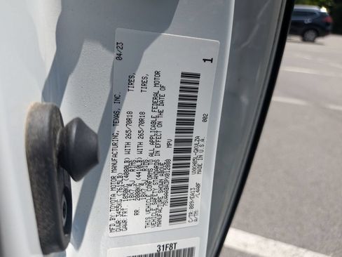 Used 2023 Toyota Sequoia Limited w/ TRD Off-Road Package AWD/4WD image 33