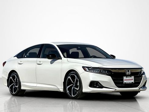 Used 2022 Honda Accord Sport image 7
