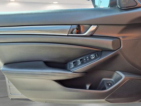 Used 2019 Honda Accord Sport image 22