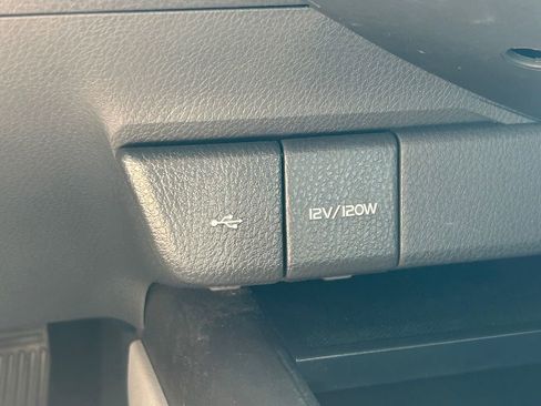 Used 2021 Toyota Camry LE FWD image 24