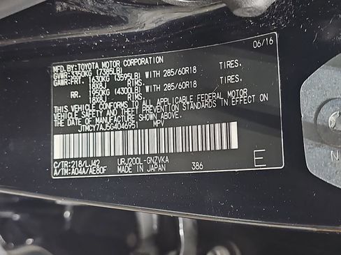 Used 2016 Toyota Land Cruiser AWD/4WD image 43