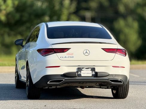 Used 2021 Mercedes-Benz CLA 250 image 5