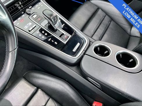 Used 2022 Porsche Panamera Platinum Edition RWD image 18