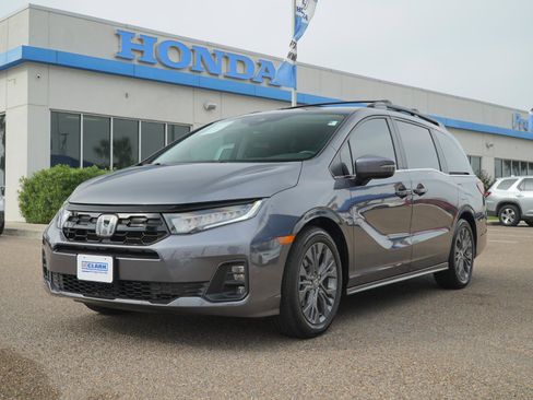 Used 2025 Honda Odyssey Touring image 1