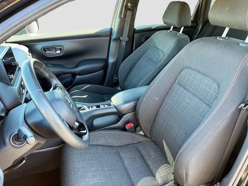 Used 2024 Honda HR-V Sport image 20