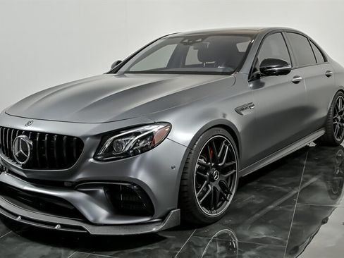 Used 2018 Mercedes-Benz E 63 AMG S image 5