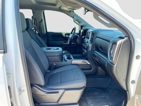 Used 2022 Chevrolet Silverado 1500 RST w/ Z71 Off-Road Package image 29