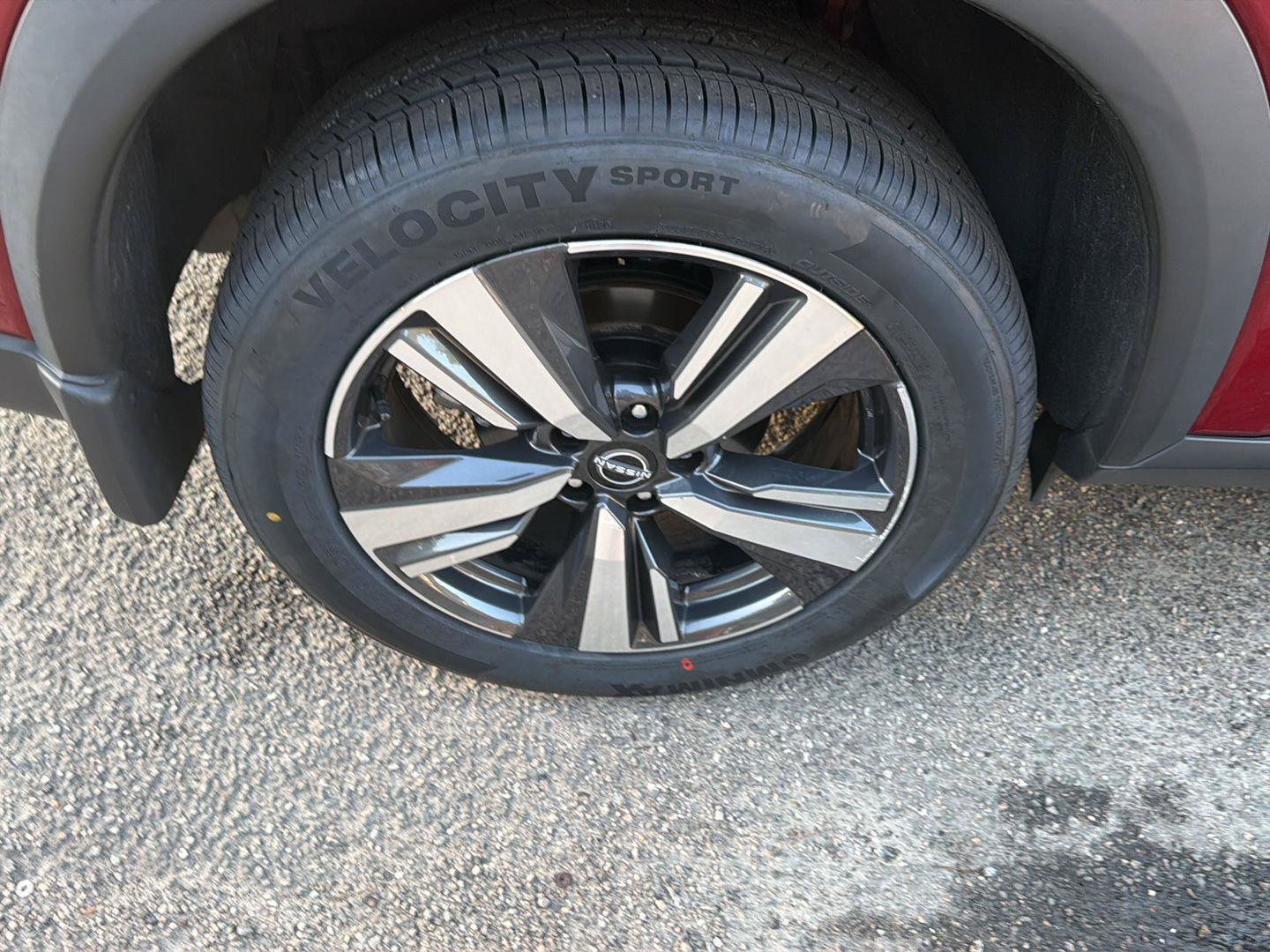 Used 2024 Nissan Rogue SL w/ SL Premium Package FWD image 41