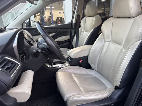 Certified 2023 Subaru Ascent Limited w/ Technology Package image 23