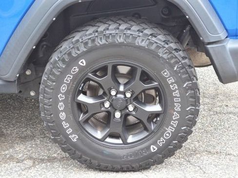 Used 2022 Jeep Wrangler Sport AWD/4WD image 12