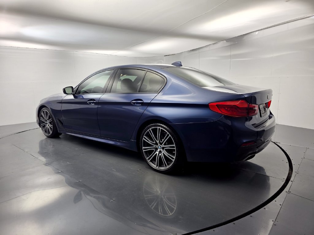 Used 2019 BMW 540i w/ M Sport Package RWD image 4