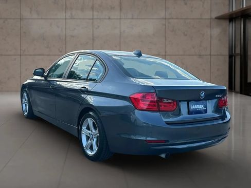 Used 2014 BMW 320i Sedan RWD image 5