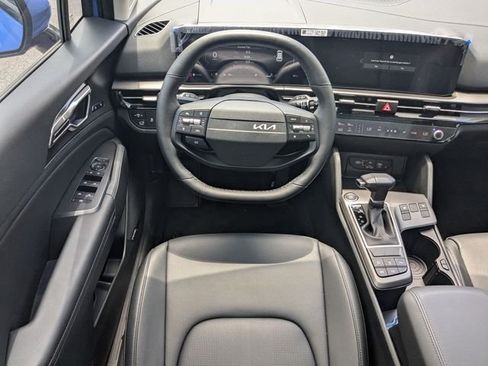 New 2026 Kia Sportage SX FWD image 15