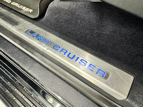 Used 2021 Toyota Land Cruiser AWD/4WD image 20