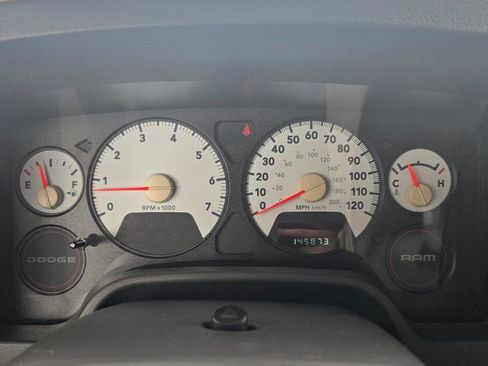 Used 2007 Dodge Ram 1500 Truck ST RWD image 18