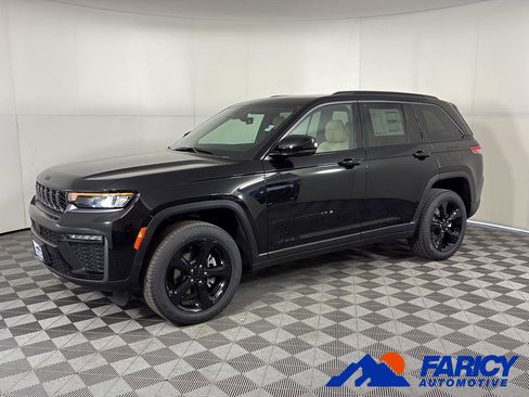 New 2026 Jeep Grand Cherokee Limited w/ Limited Altitude Package AWD/4WD image 1