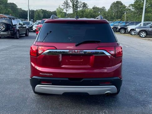 Used 2019 GMC Acadia SLT w/ LPO, Floor Liner Package FWD image 6