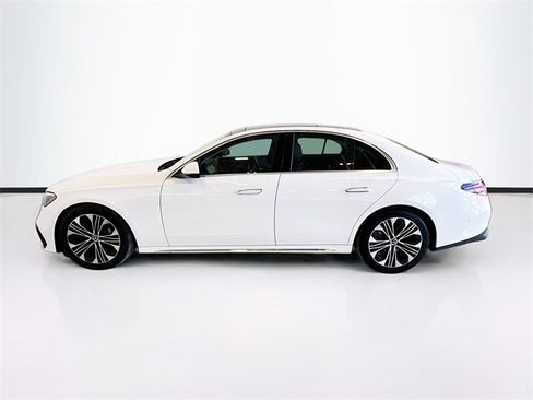 Used 2025 Mercedes-Benz E 450 4MATIC Sedan w/ Winter Package image 8
