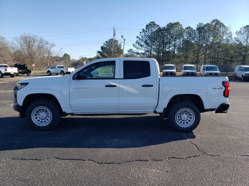 New 2026 Chevrolet Colorado W/T w/ Advanced Trailering Package AWD/4WD image 6