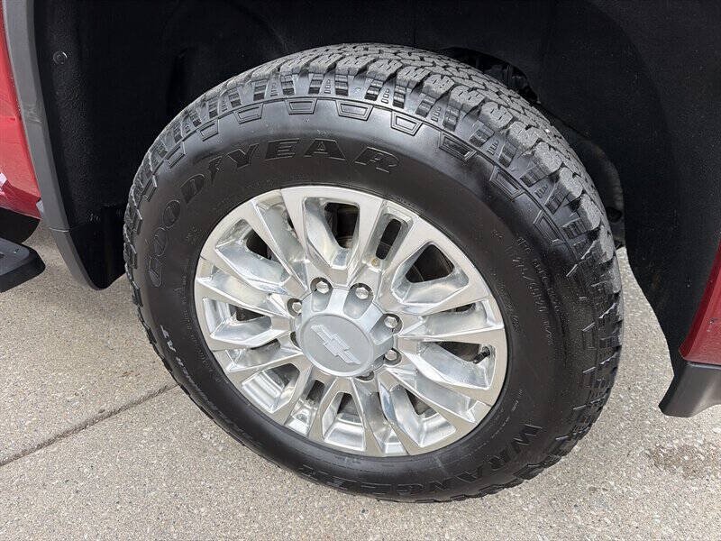 Used 2020 Chevrolet Silverado 3500 High Country w/ Z71 Off-Road Package AWD/4WD image 10