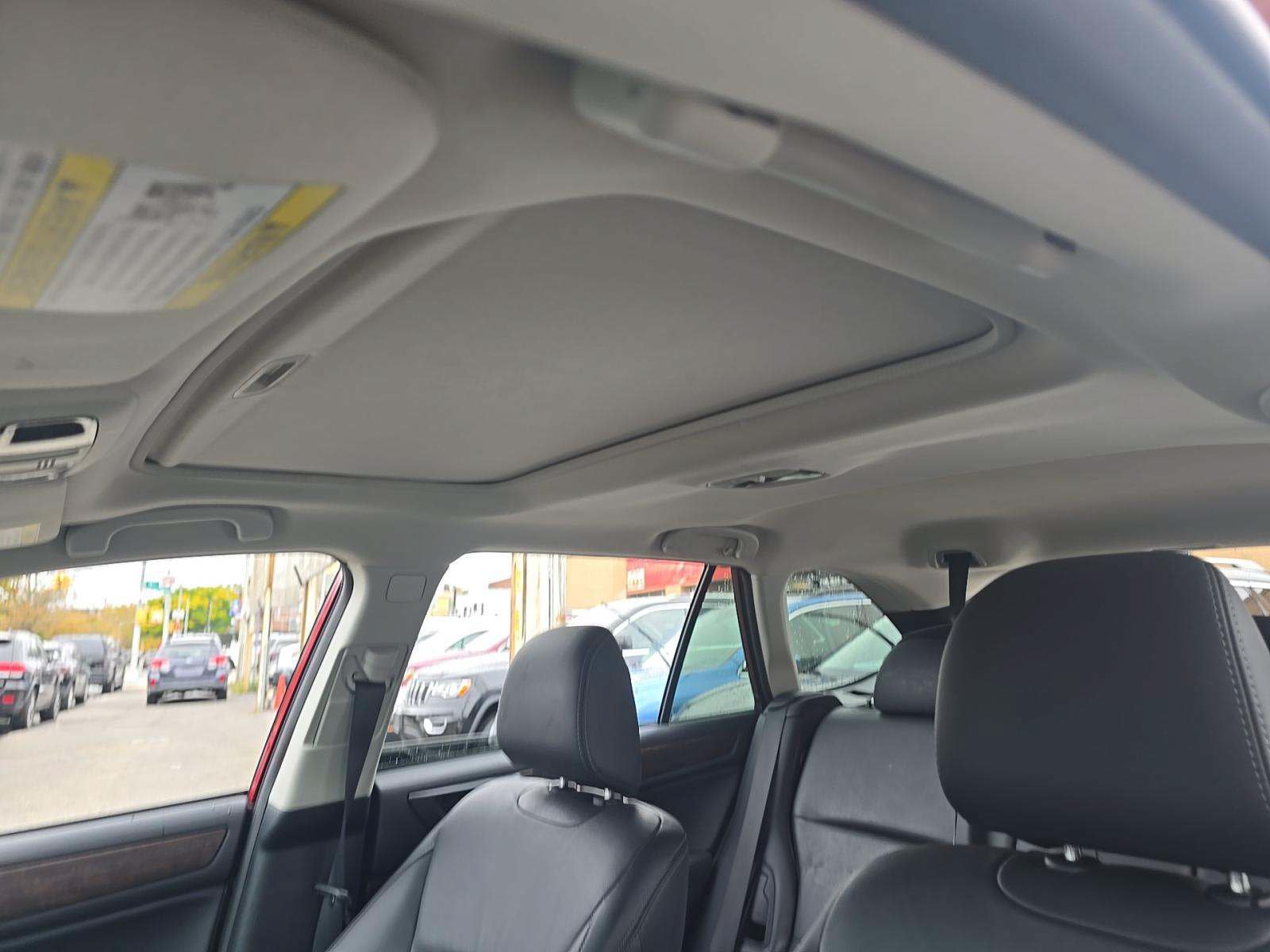 Used 2017 Subaru Outback 2.5i Limited AWD/4WD image 9