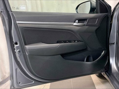 Used 2019 Hyundai Elantra SEL w/ Cargo Package image 9