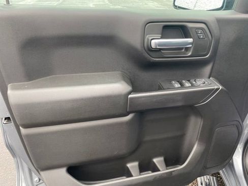 Certified 2019 Chevrolet Silverado 1500 Custom Trail Boss w/ Custom Convenience Package image 14