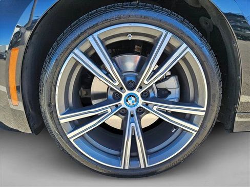 Certified 2024 BMW 330e w/ Premium Package image 20