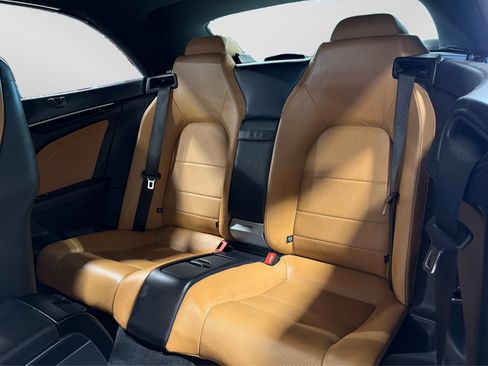 Used 2017 Mercedes-Benz E 400 Cabriolet image 37
