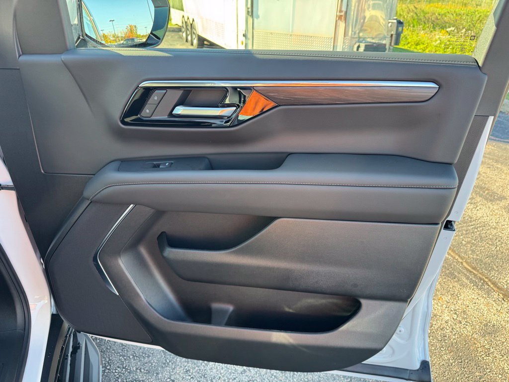 New 2026 Chevrolet Tahoe LS AWD/4WD image 19