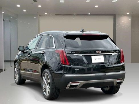 Certified 2024 Cadillac XT5 Premium Luxury AWD/4WD image 3