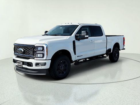 New 2026 Ford F250 Lariat w/ Black Appearance Package AWD/4WD image 2