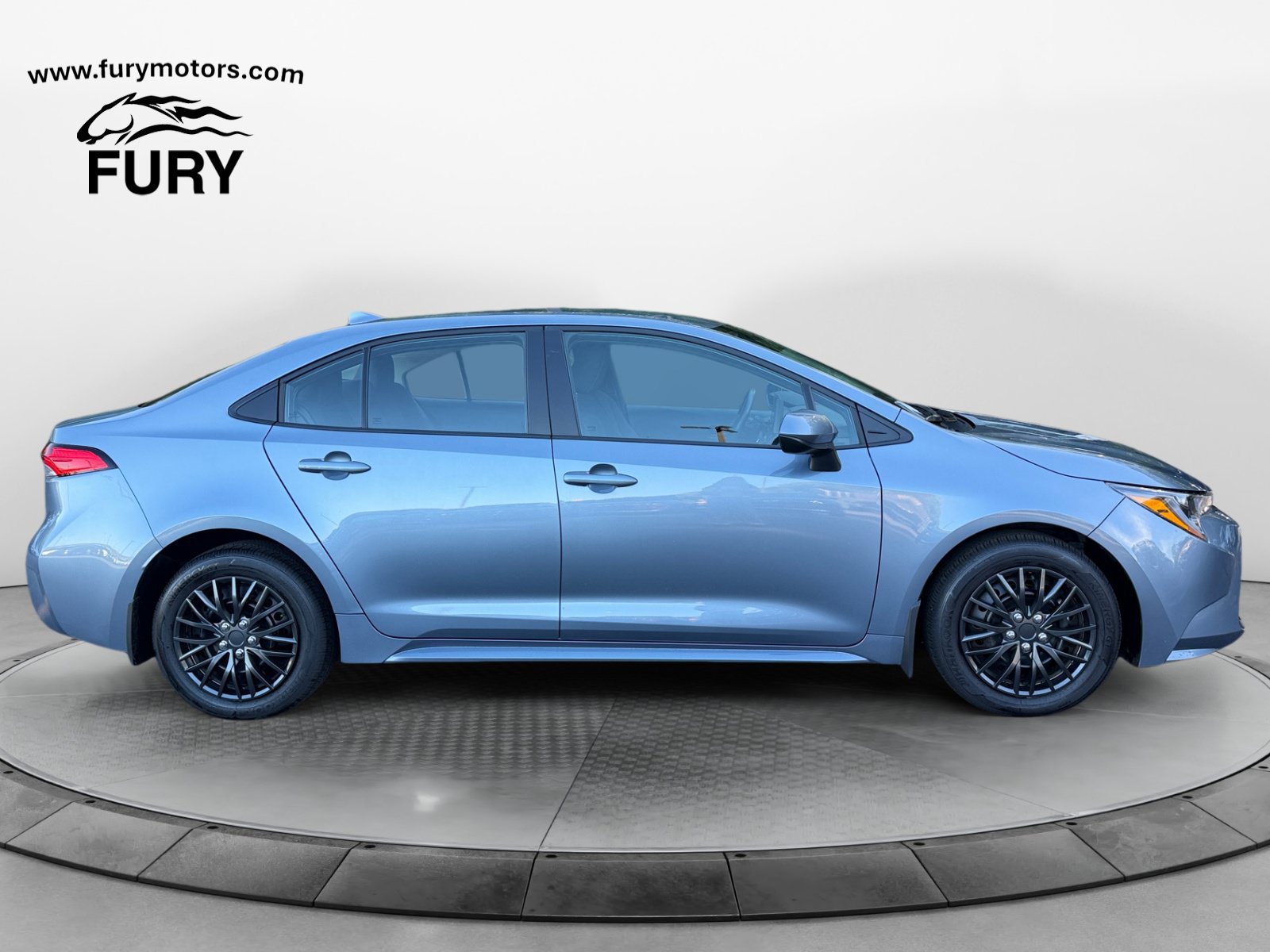 Used 2026 Toyota Corolla LE FWD image 3