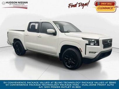 Used 2024 Nissan Frontier SV w/ SV Convenience Package