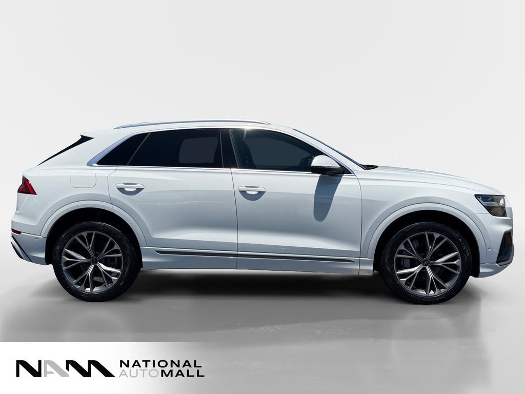 Used 2021 Audi Q8 Premium Plus w/ Premium Plus Package AWD/4WD image 6
