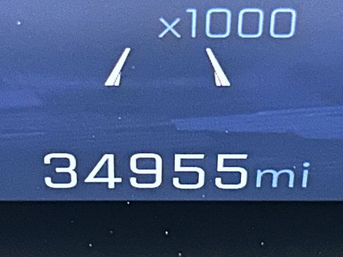 Used 2025 Chevrolet Tahoe LT image 11