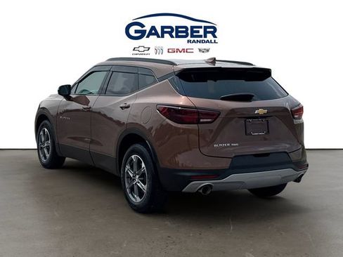 Used 2023 Chevrolet Blazer LT AWD/4WD image 3