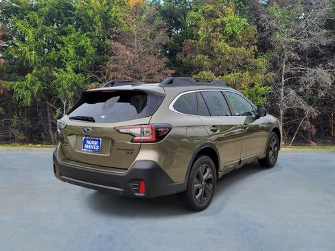 Used 2021 Subaru Outback Onyx Edition XT AWD/4WD image 17