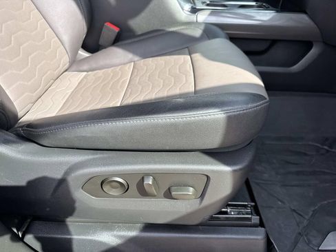 Certified 2023 Chevrolet Silverado 1500 ZR2 w/ Technology Package image 11