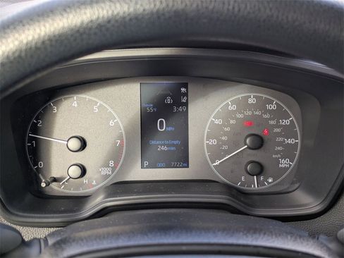 Used 2025 Toyota Corolla LE image 22